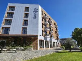 Hotel Aria Suites