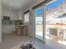 Central Los Gigantes Florida by DreamHomesTenerife