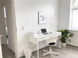 Möbliertes Apartment in Herne-Mitte mit Parkplatz, Arbeitsplatz, WLAN- Super Anbindung an Autobahnen und ÖPNV -Für 1bis 3 Personen