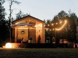 Vienis glamping - cozy and private forest house