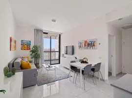 JTower 1BDM Balcony - Isrentals