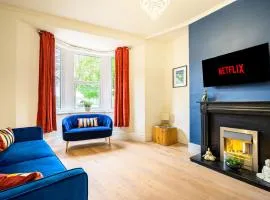 Stunning House Sleeps 7 - Parking