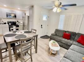 Apartment A, Restful,Cozy, close Sunland Park Mall, ξενοδοχείο σε Ελ Πάσο
