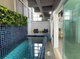 Bang Tao Town House 1km Surin Beach V135