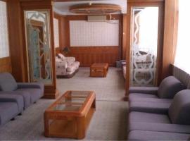 Jiangchuan Yuboyuan Hotel, ξενοδοχείο σε Chengjiang