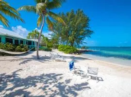 Fingertip - Beach Bungalow in Cayman Kai