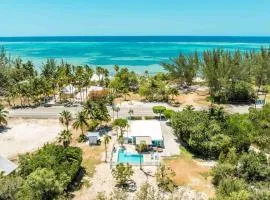 Sea Beauty - Charming Cottage with Pool and Private Beach Lot