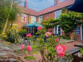Sutton Staithe Hotel, hotel em Sutton