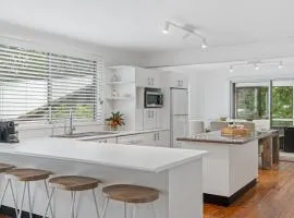 Piri Pearl Beach, 100m To The Beach & Pet Friendly