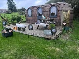 Prosecco - Lydcott Glamping Cornwall, sea views