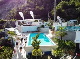 Riviera 990 - Resort & Restaurant