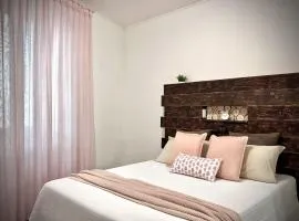 5min Centro Storico Suite with BagnoTurco AC