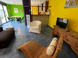 casa MIRO', hotel v destinaci Brione