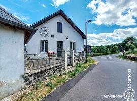 Le Combolcha, Hotel in Murol