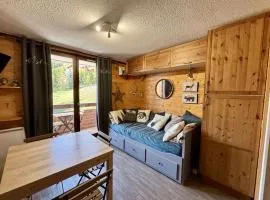 Enchanteur 2 pièces pour 4 pers. avec balcon, Alpe d'Huez - proche pistes et centre - FR-1-405-157