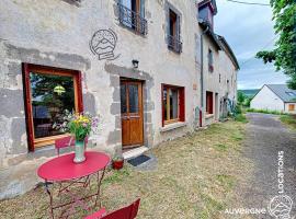 Le Cantou de La Mouche, Hotel in Murol