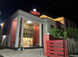 Shanti Niketan Salasar dham, hotel v destinaci Juliāsar