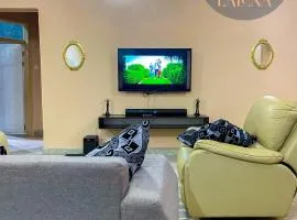 La Luna Homes