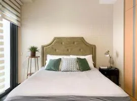 Deluxe Studio with Balcony at Greenbelt Makati Manila