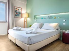 Hotel De La Ville depandance di Hotel Augustus, &xi;&epsilon;&nu;&omicron;&delta;&omicron;&chi;&epsilon;ί&omicron; &tau;&rho;&iota;ώ&nu; &alpha;&sigma;&tau;έ&rho;&omega;&nu; &sigma;&epsilon; Fano