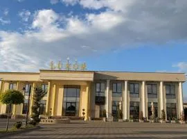 Hotel Luxor