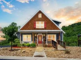 Double-Sided Fireplace, Lake Views, Daily Tickets to Local Attractions, Air Hockey!