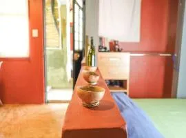 Laidback tradicional centric Wifi AC TV Terrace