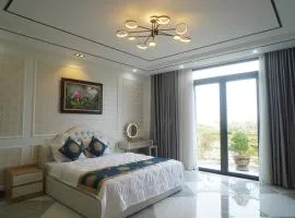 Queen Luxury Hotel Phan Rang