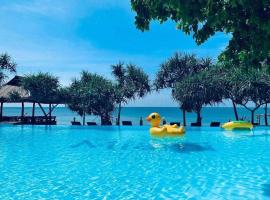 Lanta Miami Resort - SHA Extra Plus、ランタ島のホテル
