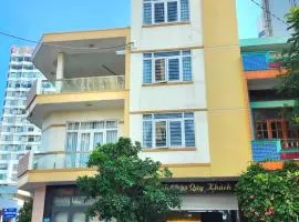H Hotel