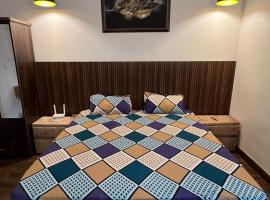 Tulip Heights, hotel u gradu Mohali