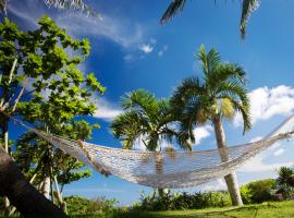 Coco Garden Resort Okinawa, hotel em Uruma