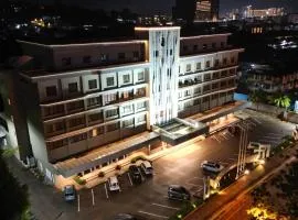 Aglow Hotel Harbor Bay Batam
