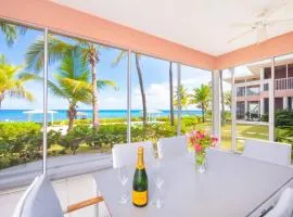 Northern Lights 5 - Family-Friendly Condo with Shared Pool, Great Snorkeling