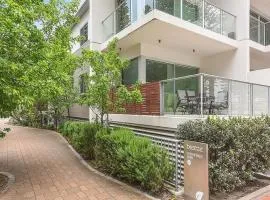Breeze Beachfront Apartment