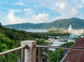 3 plus 1BR Ocean Breeze Villa 'Brad House Patong'