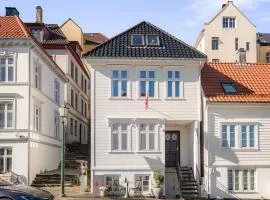 Nordnes Apartment