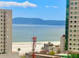 Apartamento vista mar, 2 quartos e garagem, ξενοδοχείο σε Itapema