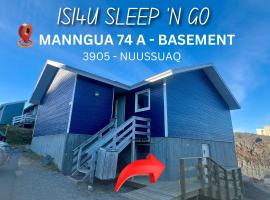 Isi4u Sleep 'n Go, hotel in Nuuk