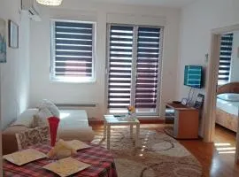 Dora Apartman
