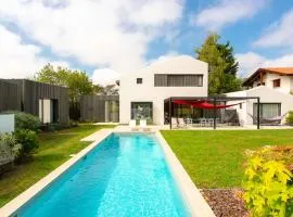 LES PINS - KEYWEEK swimming pool garden biarritz