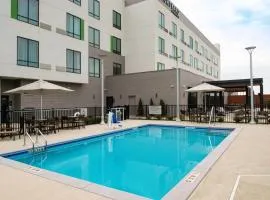 Courtyard Charlotte Steele Creek