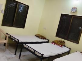 Mallikarjun Residency, hotel in Akalkot
