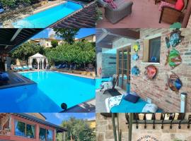 Villa Capo Corso, hotel v destinaci Corsanico-Bargecchia