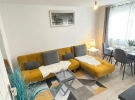 Cosy Modern Flat with garden