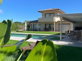 Villa Bali Torremirona Golf