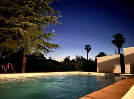 Casa Rural Macondo, hotel in Trujillanos