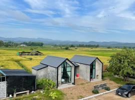 ริมยมรีสอร์ท, Cama e caf&eacute; (B&B) em Ban Wang Din