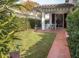 M104 - Marcelli, villetta con giardino a 100 mt dal mare