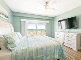 Portside Villa, No 36 Pet Friendly Beachfront Paradise Retreat, hotel sa Pensacola Beach
